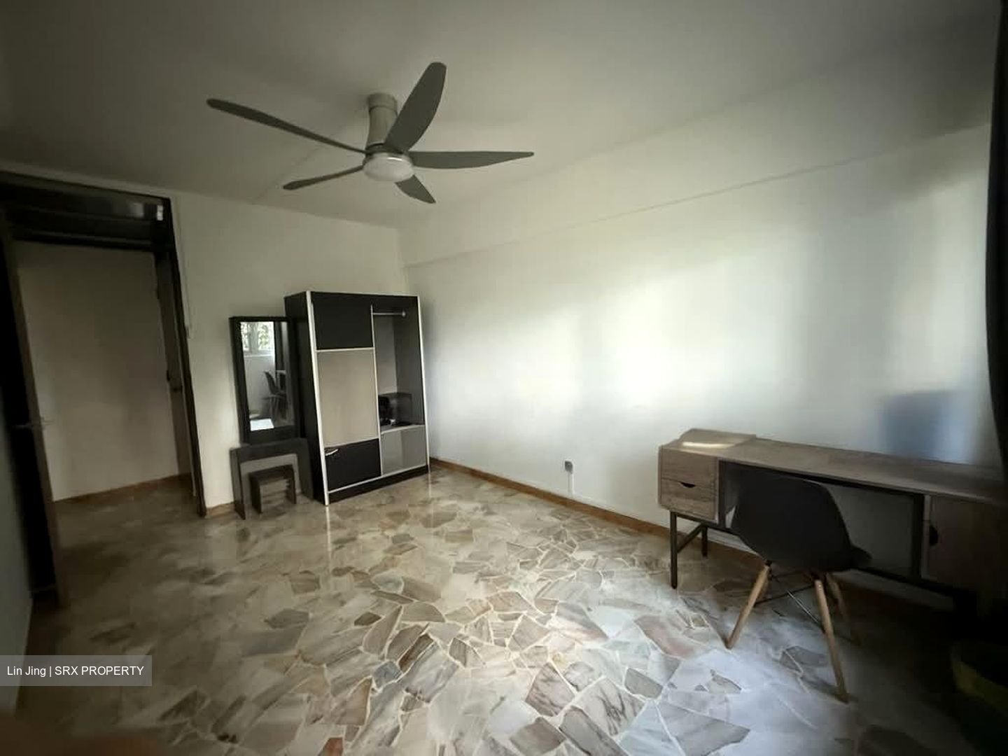 Blk 263 Jurong East Street 24 (Jurong East), HDB 5 Rooms #576626851